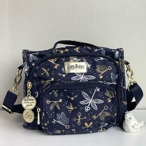 JuJuBe Mini BFF Harry Potter "Flying Keys" On the Go Bag
